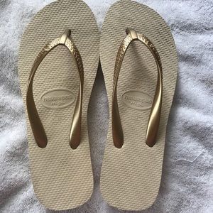 Havaianas flip flops
